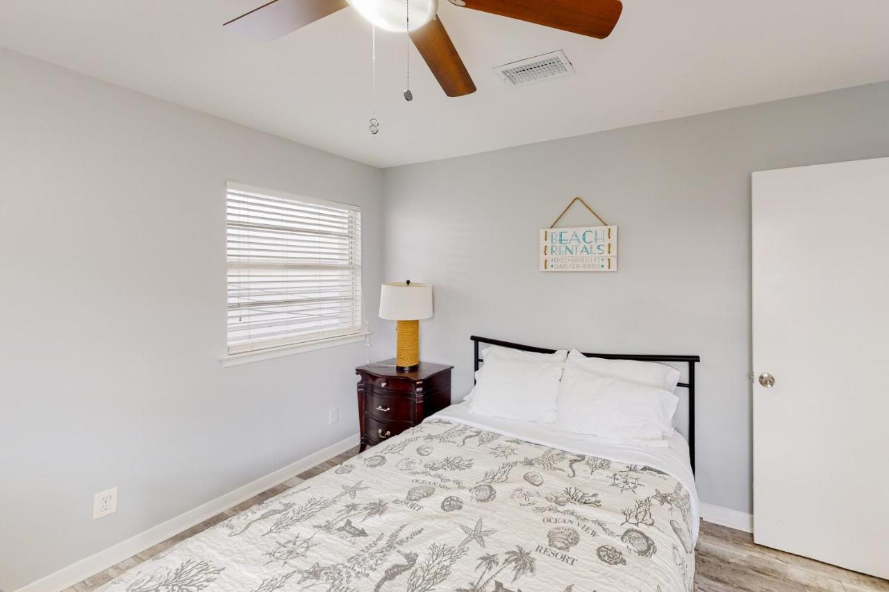 Holiday home Beach Getaway #4 Galveston
