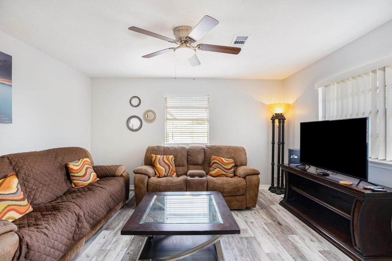 Holiday home Beach Getaway #4 *