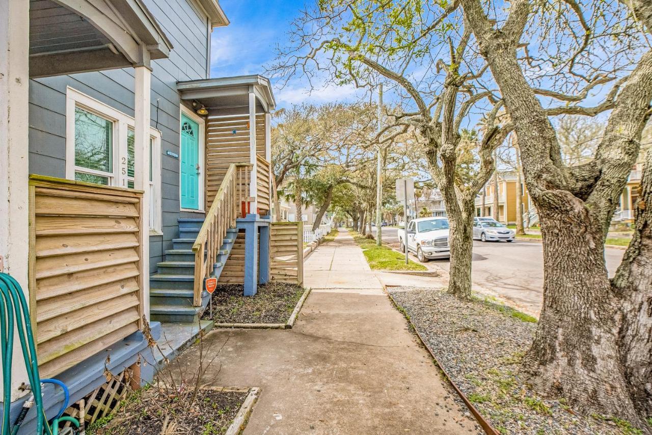 Beach Getaway #4 Holiday home Galveston