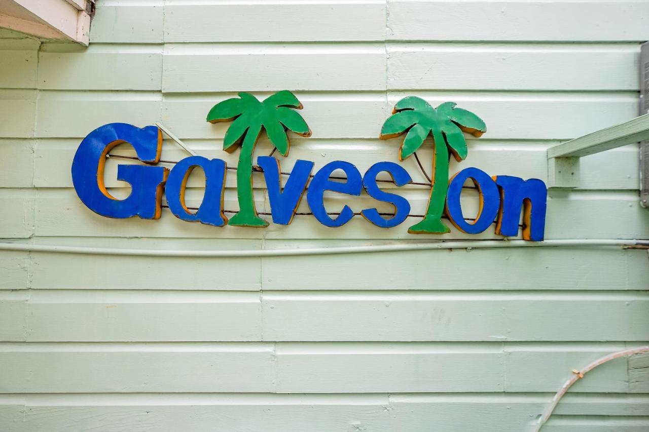 Holiday home Beach Getaway #4 Galveston